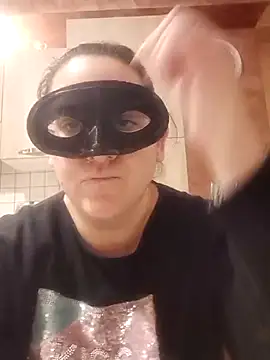 Dolcecurvy online show from March 3, 2025, 2:26 pm