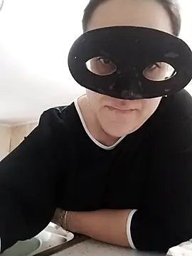 Dolcecurvy online show from September 29, 2025, 8:19 am