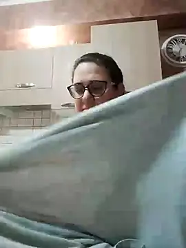 Dolcecurvy online show from February 4, 2026, 10:36 pm