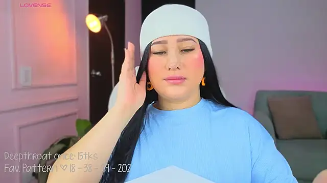 Leaa Cox online show from November 14, 2025, 3:27 am