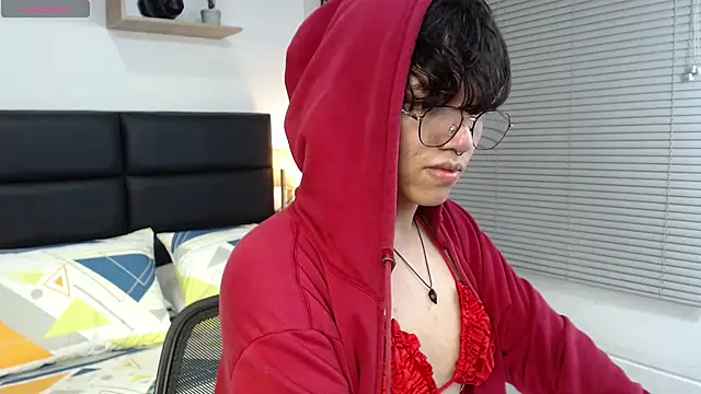 Snapshot of cheryl_bohareal chatting on March 7, 2025, 9:38 pm cheryl bohareal online show from March 7, 2025, 9:38 pm