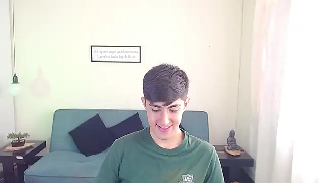 babymaik online show from March 5, 2025, 1:17 pm