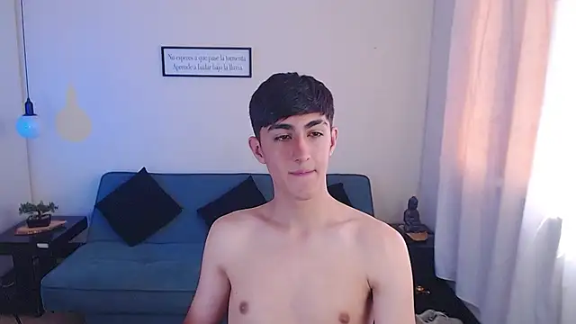 babymaik online show from March 5, 2025, 4:24 pm