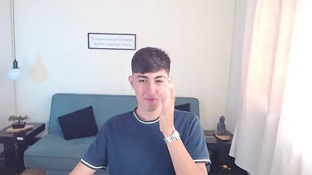 babymaik online show from March 6, 2025, 1:35 pm