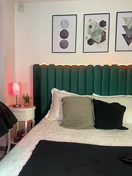 Tyla Ks online show from March 10, 2025, 7:18 pm