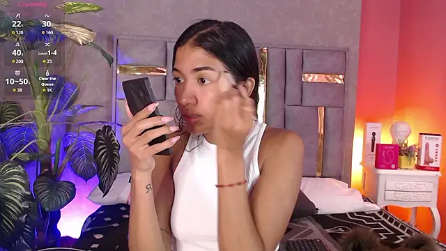 Tyla Ks online show from February 2, 2026, 7:56 pm