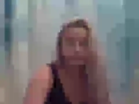 Snapshot of sexylilb17 chatting on March 11, 2025, 2:54 am sexylilb17 online show from March 11, 2025, 2:54 am