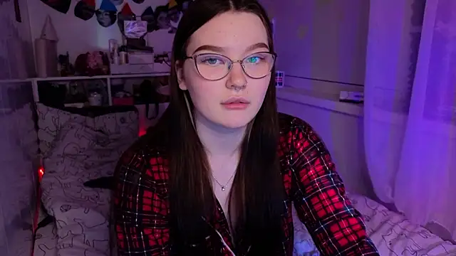 milliedoll online show from February 11, 2026, 2:00 pm