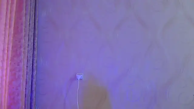 Snapshot of frama666 chatting on November 21, 2025, 9:19 am frama666 online show from November 21, 2025, 9:19 am