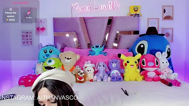 femboy-20 online show from March 18, 2025, 11:09 pm