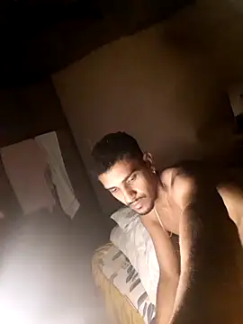 ldkzinnn online show from October 16, 2025, 10:11 pm