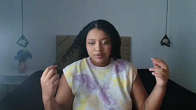 Natasha rose   online show from February 5, 2026, 7:51 pm