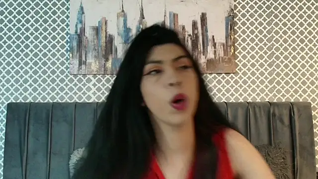 Snapshot of Cassie_bloom chatting on October 8, 2025, 5:27 am Cassie bloom online show from October 8, 2025, 5:27 am