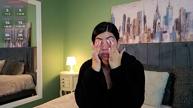 Cassie bloom online show from March 25, 2026, 3:56 am