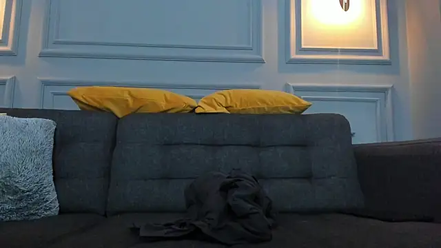 Snapshot of BridgitteBia chatting on March 3, 2025, 11:24 pm BridgitteBia online show from March 3, 2025, 11:24 pm