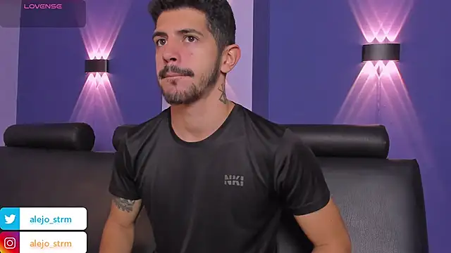 AlejandroStormm online show from September 16, 2025, 9:38 pm