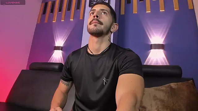 AlejandroStormm online show from February 23, 2026, 10:29 pm