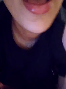 Snapshot of Sexlove1xo chatting on May 1, 2026, 2:38 am Sexlove1xo online show from May 1, 2026, 2:38 am