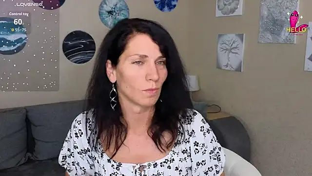 mylady xenia online show from September 13, 2025, 9:47 pm