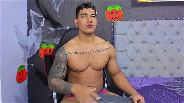 luigi hot  online show from October 24, 2025, 11:39 am