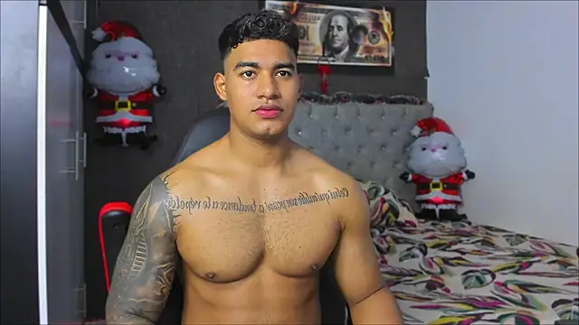 luigi hot  online show from December 18, 2025, 6:03 pm