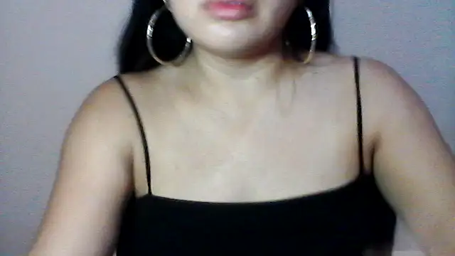 Snapshot of shashel5 chatting on May 19, 2026, 10:38 pm shashel5 online show from May 19, 2026, 10:38 pm