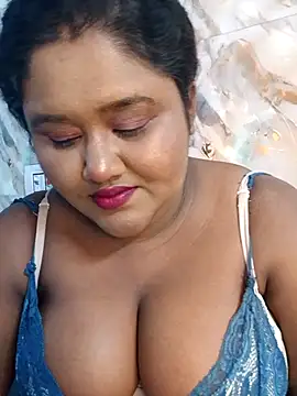 horny diana online show from February 27, 2026, 6:52 pm