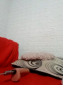 Ramona870 online show from April 10, 2026, 8:57 pm