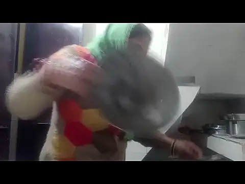 Snapshot of longsexji chatting on January 6, 2026, 5:05 pm longsexji online show from January 6, 2026, 5:05 pm