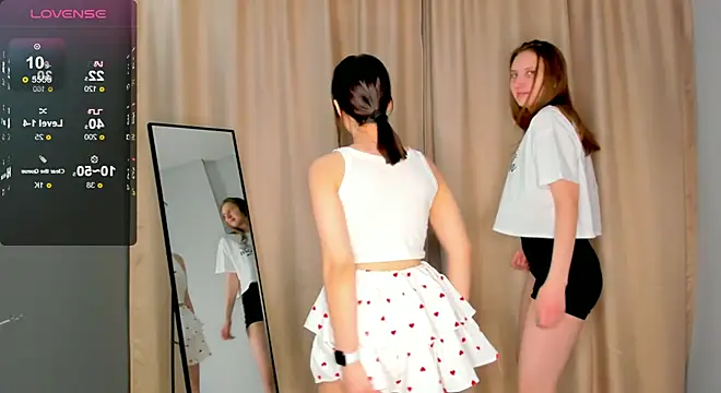 Snapshot of AislyEnderson chatting on February 20, 2025, 9:20 pm AislyEnderson online show from February 20, 2025, 9:20 pm