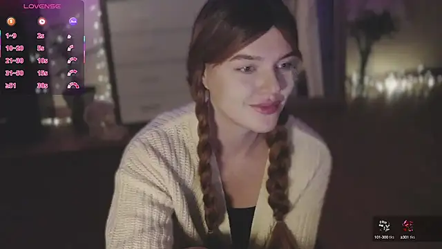 CherryRed Girl online show from September 26, 2025, 9:41 pm