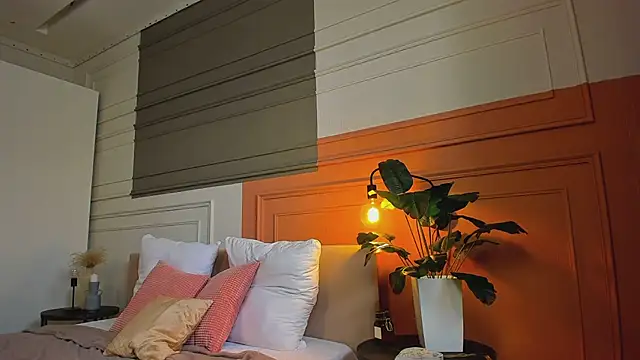 Snapshot of _BunnyDollStella_ chatting on March 4, 2025, 4:17 am BunnyDollStella online show from March 4, 2025, 4:17 am