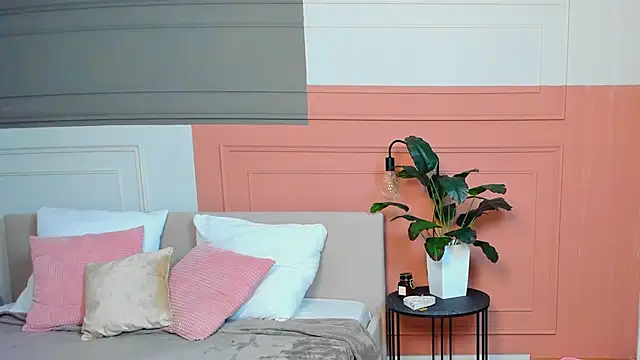 Snapshot of _BunnyDollStella_ chatting on March 11, 2025, 12:54 am BunnyDollStella online show from March 11, 2025, 12:54 am