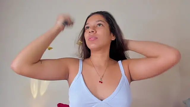 violett 24  online show from November 26, 2025, 12:22 am