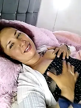 Megan-01- online show from March 13, 2025, 4:27 am