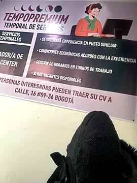 Megan-01- online show from September 18, 2025, 12:07 pm