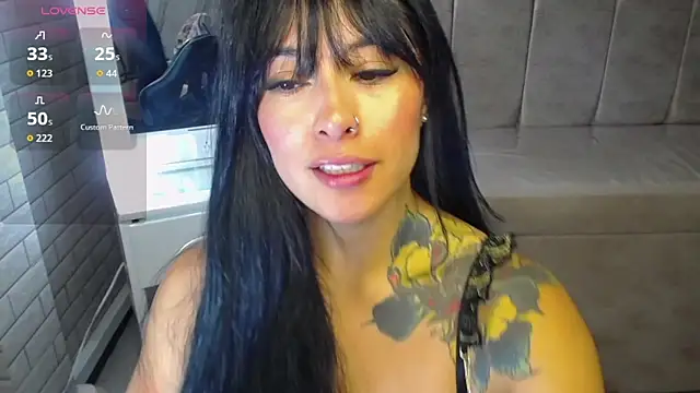 Snapshot of Isabella_Collen_v chatting on February 5, 2026, 1:05 pm Isabella Collen v online show from February 5, 2026, 1:05 pm