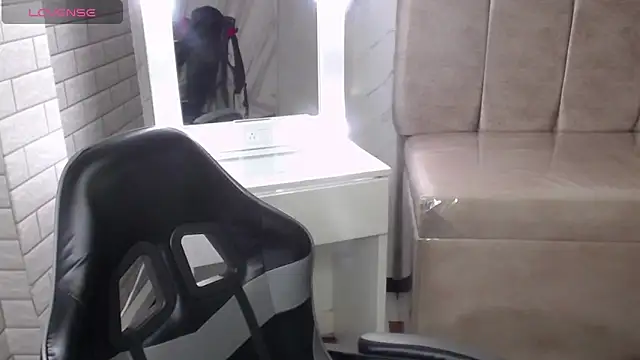 Snapshot of Isabella_Collen_v chatting on February 11, 2026, 1:05 pm Isabella Collen v online show from February 11, 2026, 1:05 pm