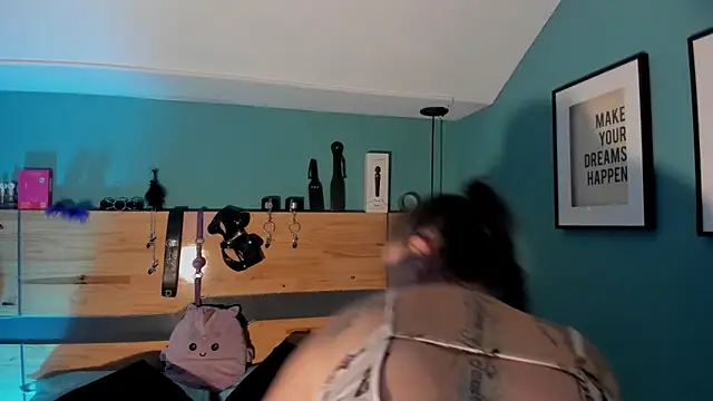 ChloeAllennn online show from February 21, 2026, 11:33 am