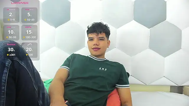 Axel Forte online show from November 15, 2025, 1:40 pm