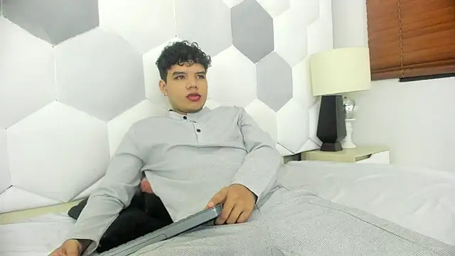 Axel Forte online show from February 21, 2026, 1:01 pm