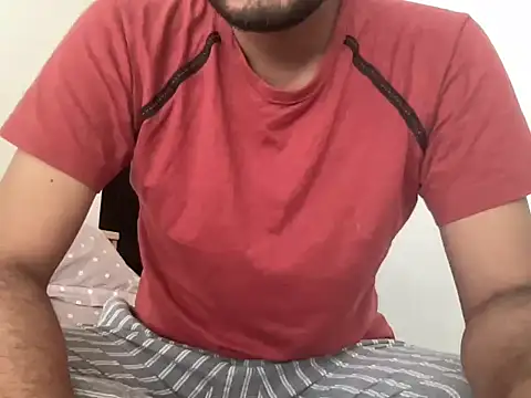 Snapshot of playboyx007 chatting on November 25, 2025, 5:29 am playboyx007 online show from November 25, 2025, 5:29 am