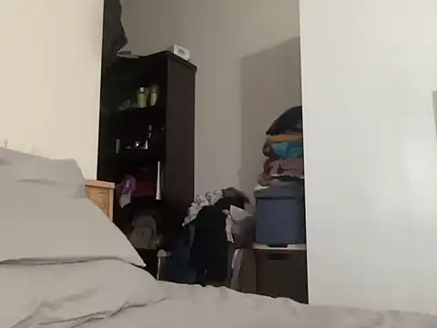 Snapshot of playboyx007 chatting on December 3, 2025, 1:24 am playboyx007 online show from December 3, 2025, 1:24 am