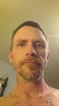 lambomusik online show from April 15, 2026, 7:48 am