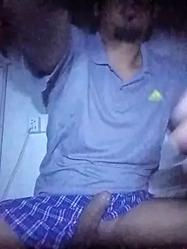 Snapshot of Pollaelectrica77 chatting on October 22, 2025, 4:24 am Pollaelectrica77 online show from October 22, 2025, 4:24 am