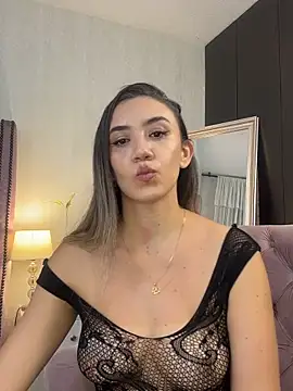 Snapshot of natashaleightt chatting on September 18, 2025, 12:01 am natashaleightt online show from September 18, 2025, 12:01 am