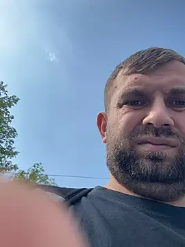 daniel21p online show from May 28, 2026, 5:38 am