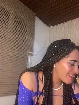 Snapshot of MichelleDiaz_Pink chatting on March 21, 2025, 5:32 am MichelleDiaz Pink online show from March 21, 2025, 5:32 am