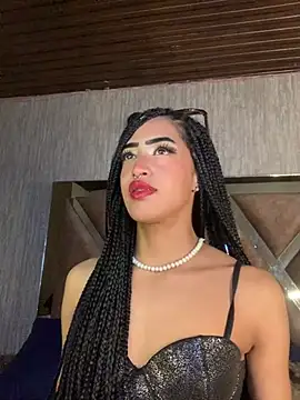 Snapshot of MichelleDiaz_Pink chatting on March 23, 2025, 5:54 am MichelleDiaz Pink online show from March 23, 2025, 5:54 am