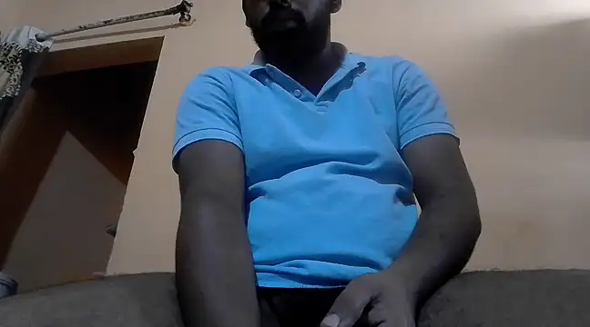 Snapshot of sexymoderater chatting on March 23, 2025, 5:43 am sexymoderater online show from March 23, 2025, 5:43 am